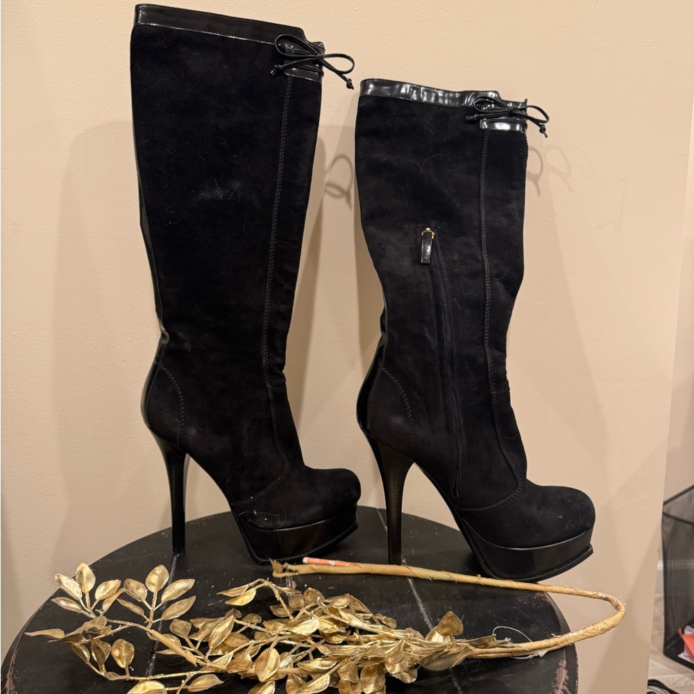 Fendi Black Suede Heeled Boots